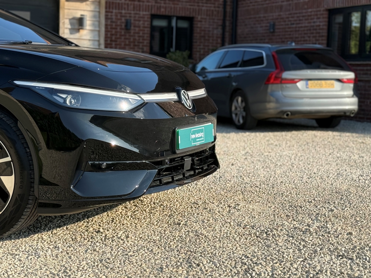 ID.7 test drive review from NEV Leasing 